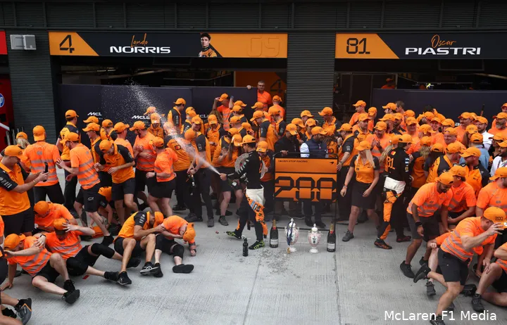 lando-norris-mclaren-gp-hongarije-2025-zondag-oscar-piastri-3