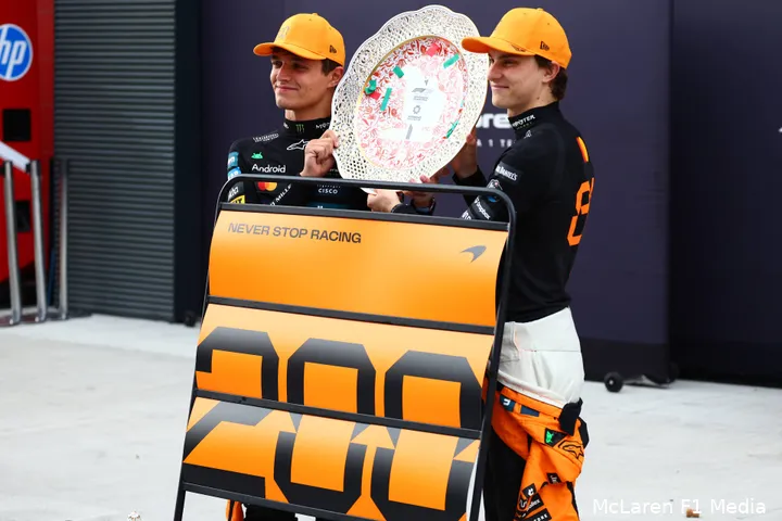 lando-norris-mclaren-gp-hongarije-2025-zondag-oscar-piastri-8