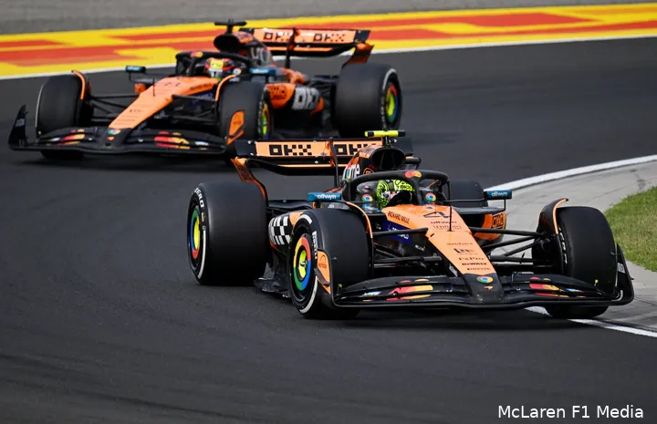 lando-norris-win-oscar-piastri-P2-hongarije-2025