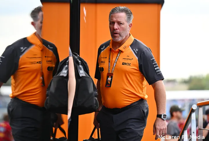 mclaren-zak-brown-gp-hongarije-zaterdag-2025