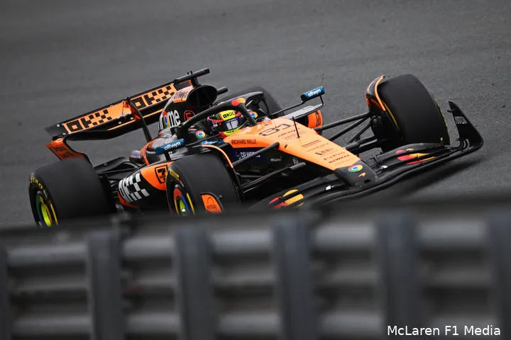 oscar-piastri-mclaren-gp-nederland-2025-zondag-17
