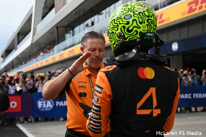 zak-brown-mclaren-gp-hongarije-2025-zondag-lando-norris