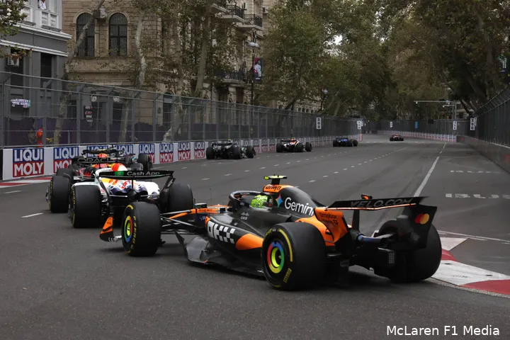 lando-norris-mclaren-gp-azerbeidzjan-2025-zondag-25