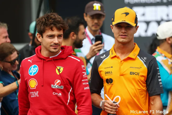 lando-norris-mclaren-gp-azerbeidzjan-2025-zondag-charles-leclerc-ferrari-2
