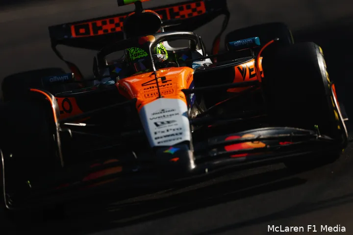lando-norris-mexic-vrijdag-2025-mclaren