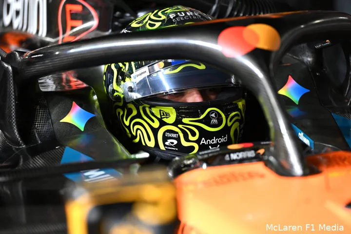 lando-norris-race-singapore-2025-mclaren-helm