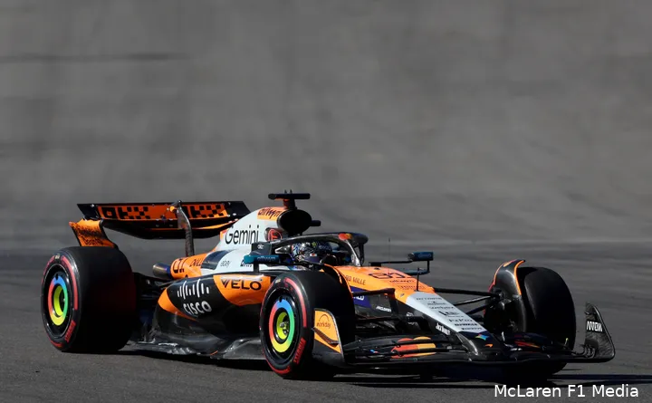 oscar-piastri-mclaren-cota-zondag-2025