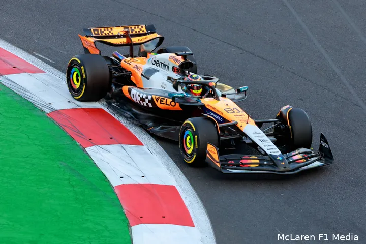 oscar-piastri-mclaren-mexico-vrijdag