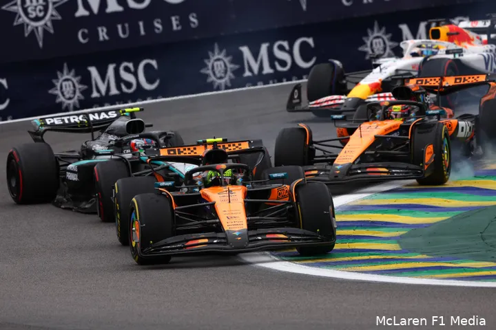 kimi-antonelli-mercedes-isack-hadjar-racing-bulls-oscar-piastri-lando-norris-mclaren-gp-sao-paulo-brazilie-2025-zondag