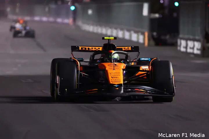 lando-norris-mclaren-gp-las-vegas-2025-zondag-5