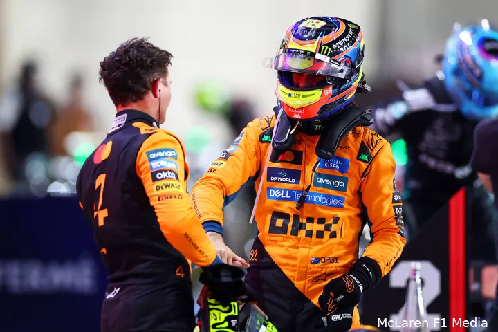 lando-norris-mclaren-gp-qatar-2025-zaterdag-oscar-piastri-2