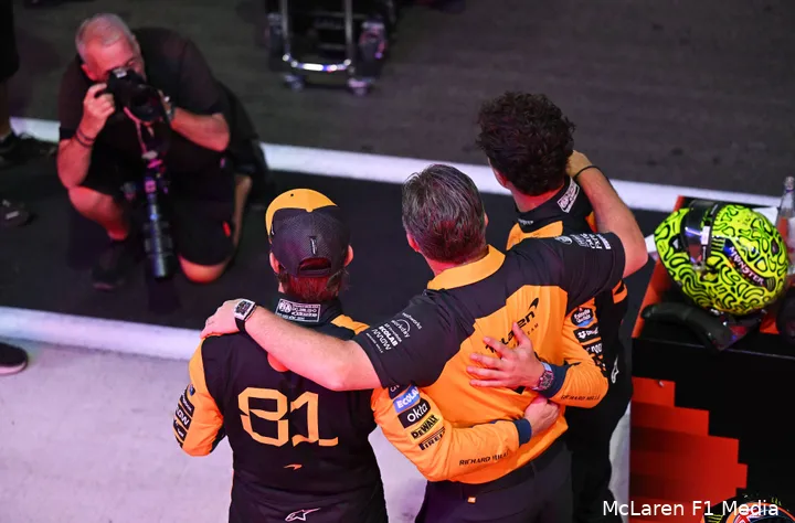 lando-norris-mclaren-gp-qatar-2025-zaterdag-oscar-piastri-zak-brown