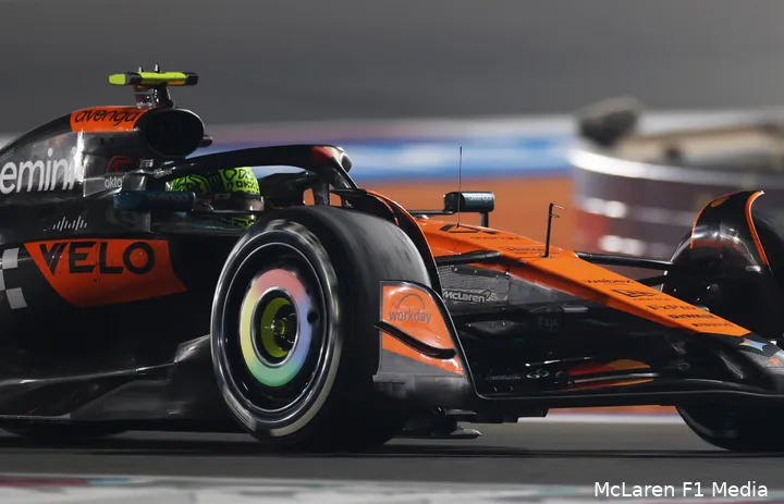 lando-norris-mclaren-gp-qatar-2025-zondag-2