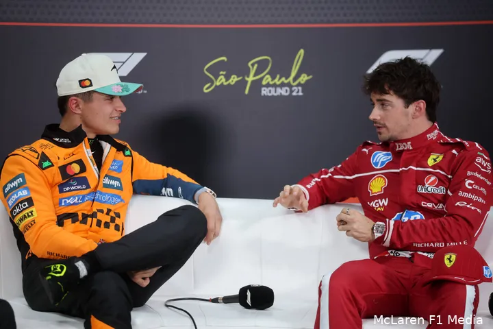 lando-norris-mclaren-gp-sao-paulo-brazilie-2025-zaterdag-charles-leclerc-ferrari-3