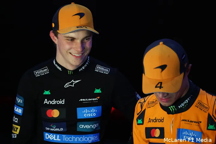 lando-norris-oscar-piastri-mclaren-gp-qatar-2025-zaterdag-5