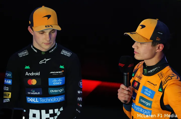 lando-norris-oscar-piastri-mclaren-gp-qatar-2025-zaterdag-8
