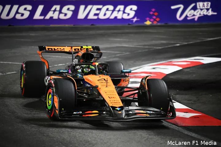 lando-norris-vt3-las-vegas-mclaren-2025