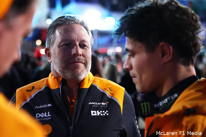 lando-norris-zaK-BROWN-mclaren-gp-las-vegas-2025-zondag-3