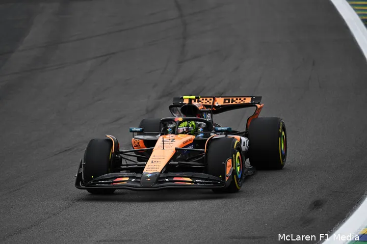lando-norris-zaterdag-brazilië-sprint-mclaren-2025