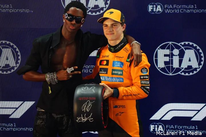 oscar-piastri-mclaren-gp-qatar-2025-zaterdag-poleposition-2