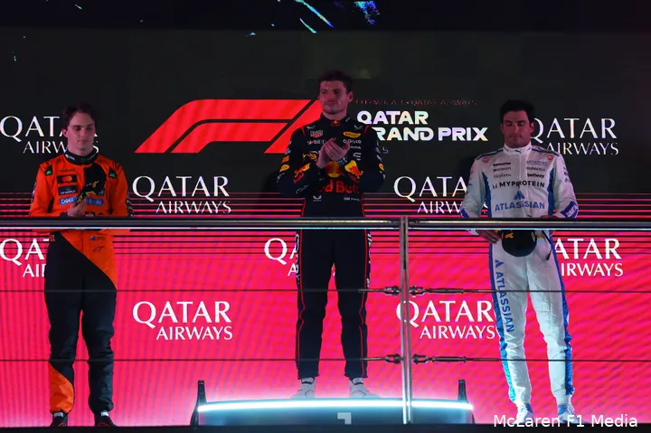 oscar-piastri-mclaren-max-verstappen-red-bull-racing-sainz-carlos-williams-gp-qatar-2025-zondag-8