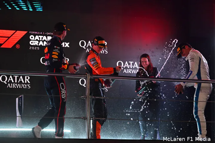 oscar-piastri-mclaren-max-verstappen-red-bull-racing-sainz-carlos-williams-gp-qatar-2025-zondag-hannah-schmitz-podium