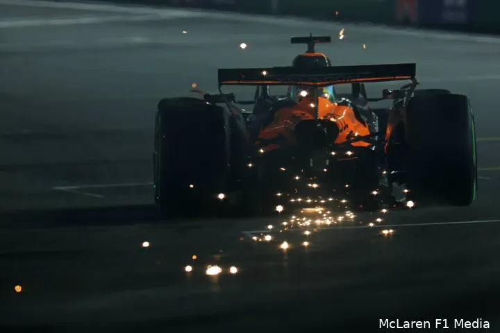 oscar-piastri-mclaren-zaterdag-vt3-2025-las-vegas