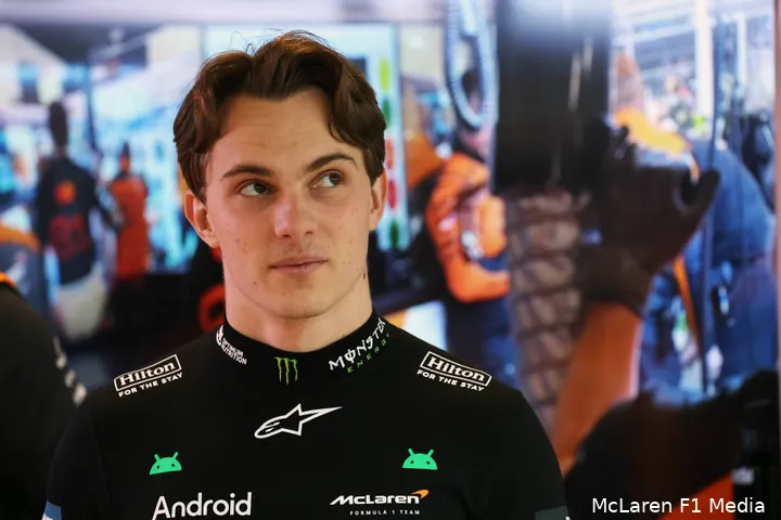 oscar-piastri-mclaren-zaterdag-vt3-2025-las-vegas