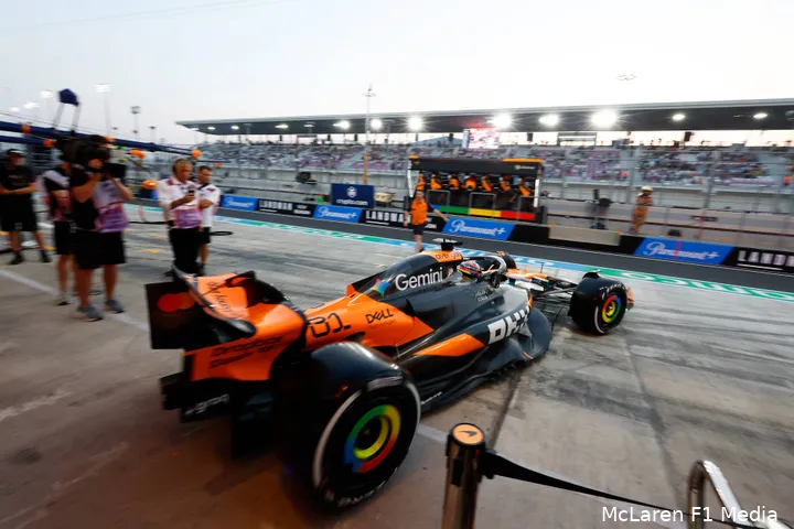 oscar-piastri-vijdag-vt1-mclaren-2025-qatar