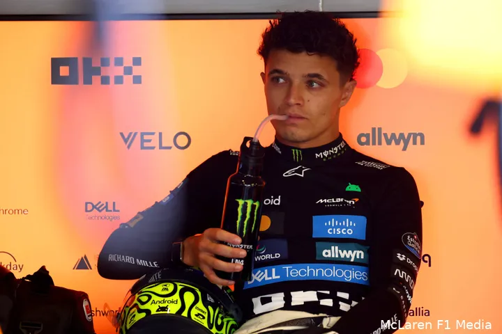 lando-norris-mclaren-abu-dhabi-2025-vt3