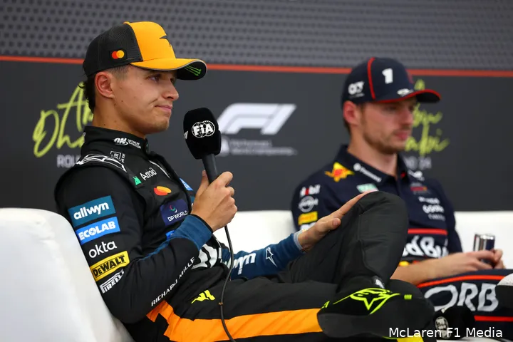 lando-norris-mclaren-gp-abu-dhabi-2025-zaterdag-max-verstappen-red-bull-racing-2