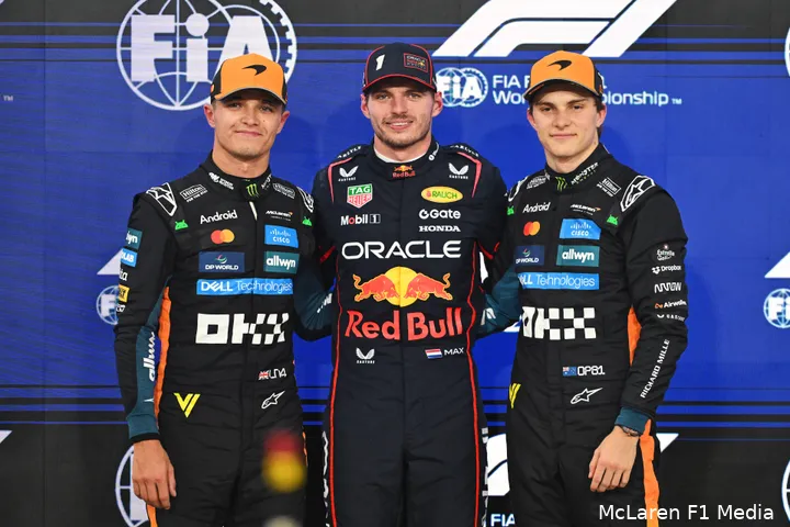 lando-norris-oscar-piastri-mclaren-gp-abu-dhabi-2025-zaterdag-max-verstappen-red-bull-racing-2