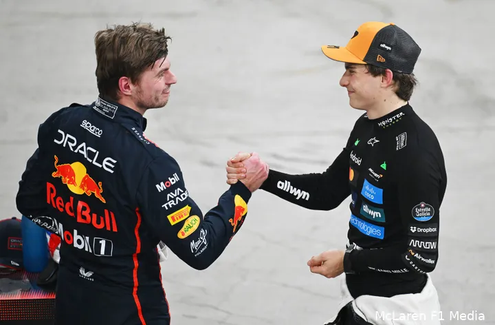 oscar-piastri-mclaren-gp-abu-dhabi-2025-zaterdag-max-verstappen-red-bull-racing-2
