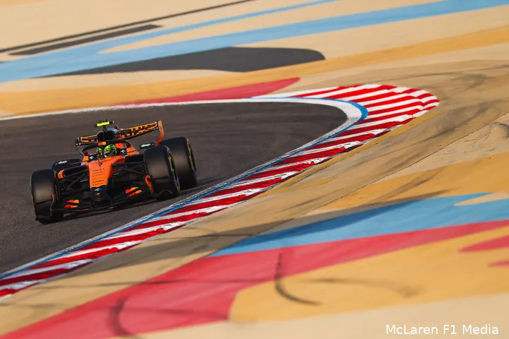 mclaren-lando-norris-mcl40-wintertest-bahrein-15