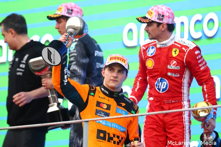oscar-piastri-mclaren-charles-leclerc-ferrari-mercedes-andrea-kimi-antonelli-gp-japan-2026-zondag-podium-3