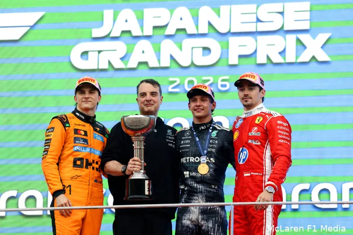 oscar-piastri-mclaren-charles-leclerc-ferrari-mercedes-andrea-kimi-antonelli-gp-japan-2026-zondag-podium-5