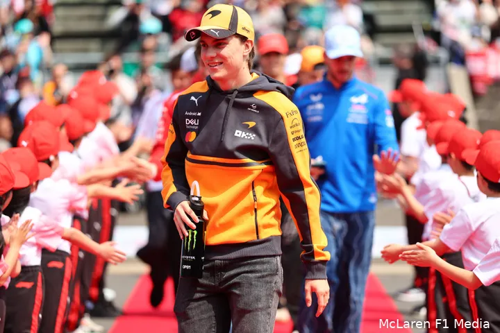 oscar-piastri-mclaren-gp-japan-2026-zondag-16