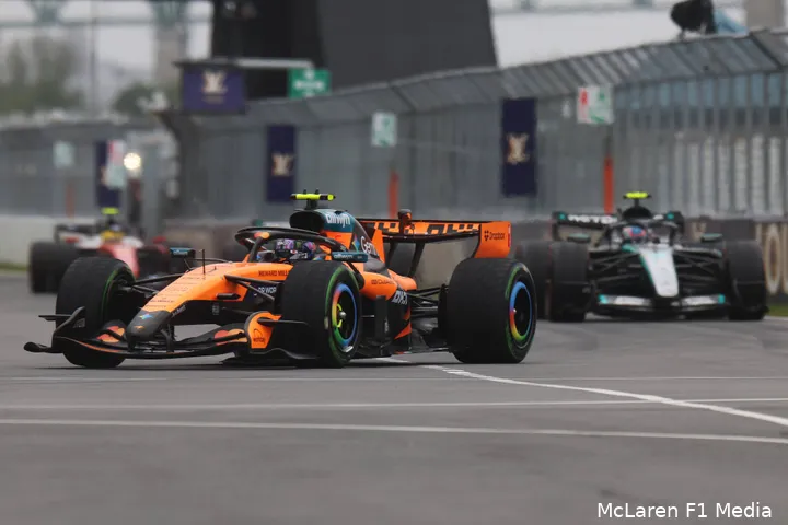 kimi-antonelli-mercedes-lando-norris-mclaren-2026-zondag-race-canada