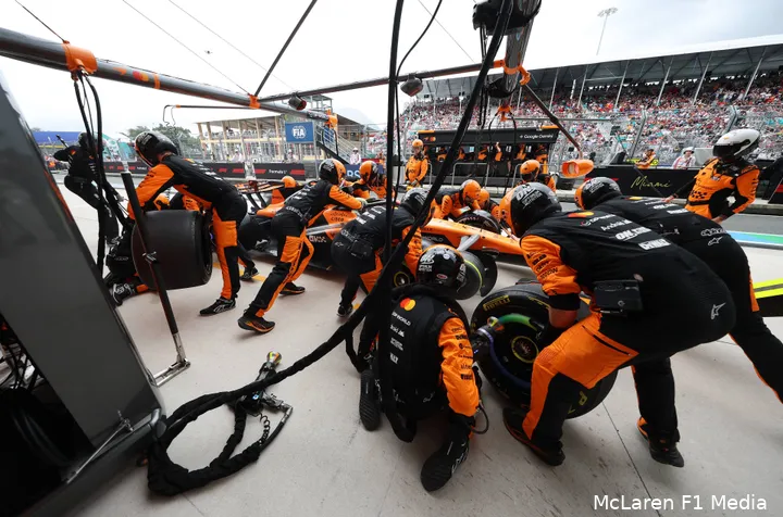 Piastri-McLaren-Miami-zondag-2