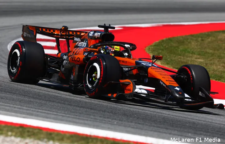oscar-piastri-mclaren-gp-barcelona-catalonië-2026-zaterdag-3