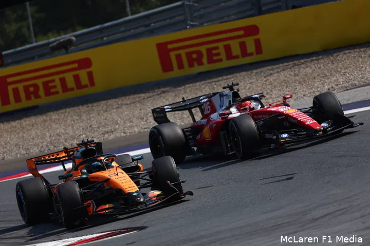 oscar-piastri-mclaren-gp-oostenrijk-2026-zondag-charles-leclerc-ferrari