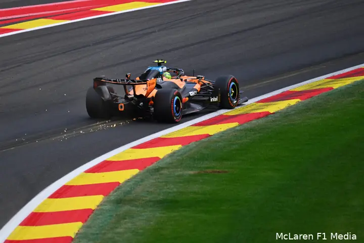 lando-norris-mclaren-2026-kwalificatie-belgie-2