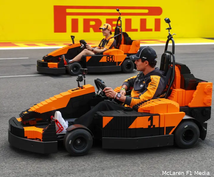 lando-norris-mclaren-gp-groot-brittannie-2026-zondag-oscar-piastri