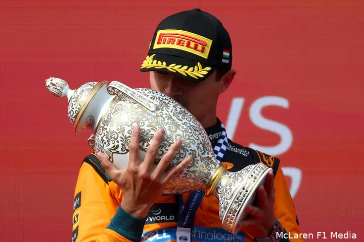 lando-norris-mclaren-gp-hongarije-2026-zondag-podium4