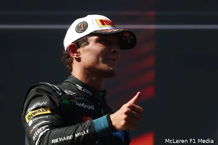 lando-norris-mclaren-gp-spanje-2026-zondag
