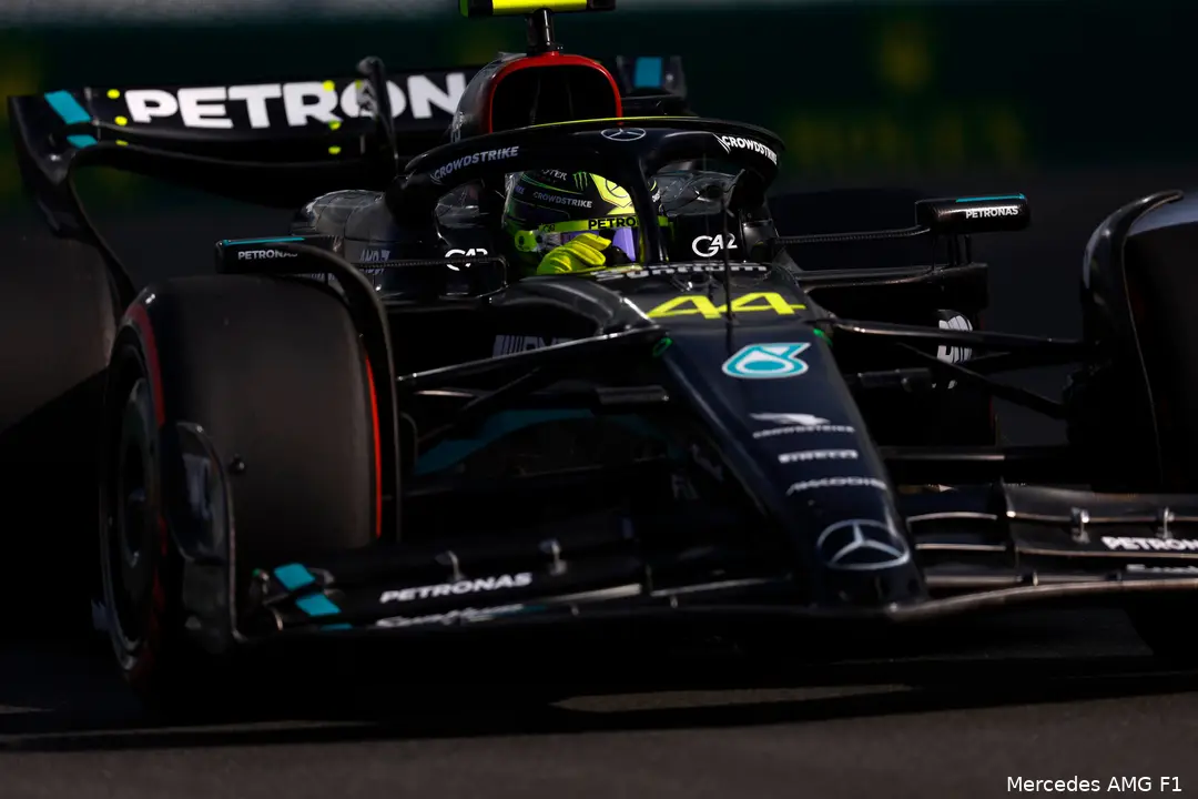 lewis hamilton mercedes abudhabi