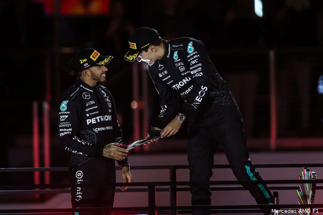 russell mercedes zaterdag las vegas 1 lewis hamilton