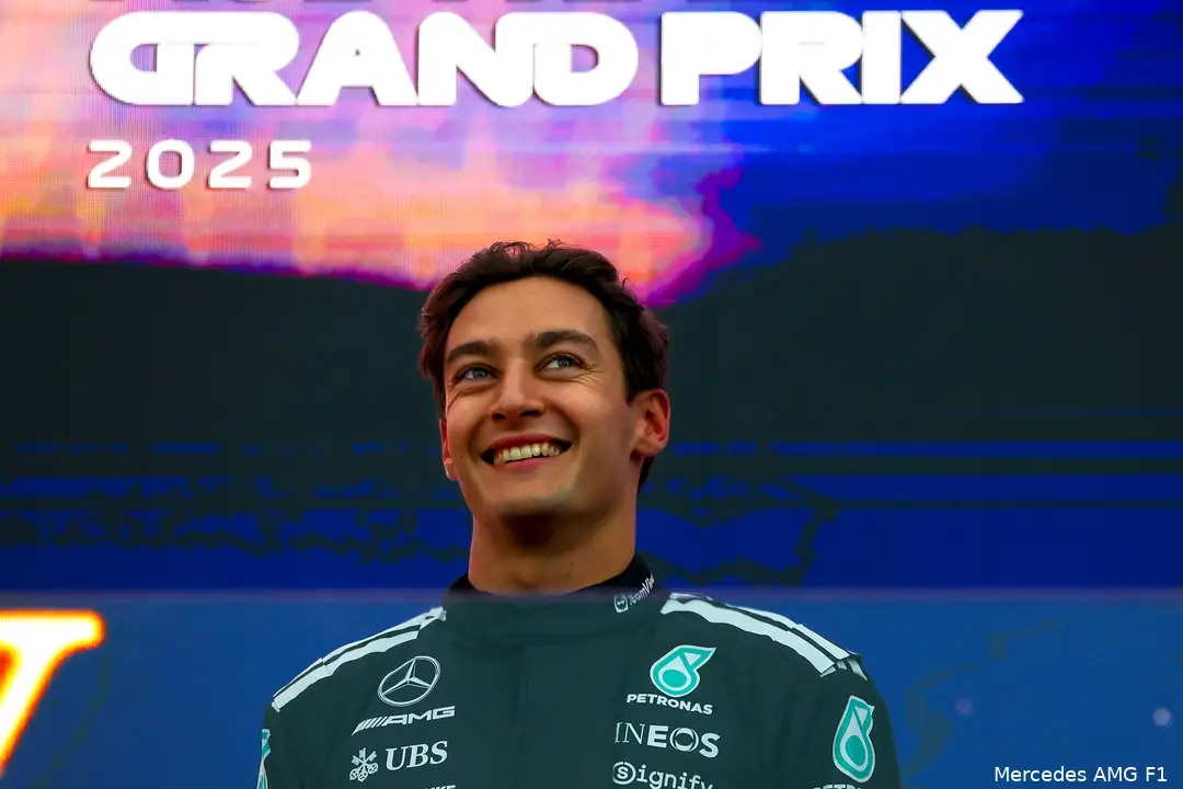 george russell podium australie 2025 mercedes