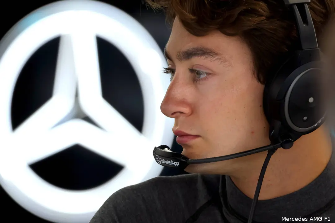 george russell mercedes barcelona zaterdag 2025