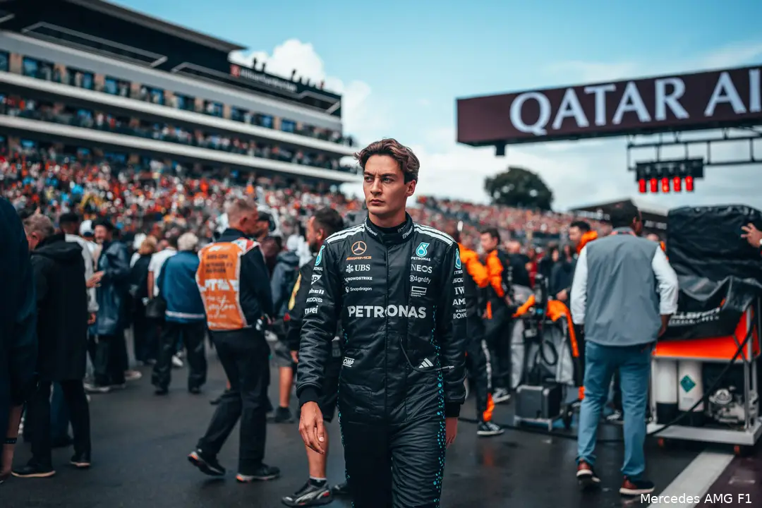 george russell mercedes 2025 silverstone groot brittannie zondag grid
